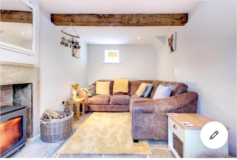 Rustic Retreats Jacks Cottage With Hot Tub & Alpaca Walking Experiences Matlock  Exterior photo
